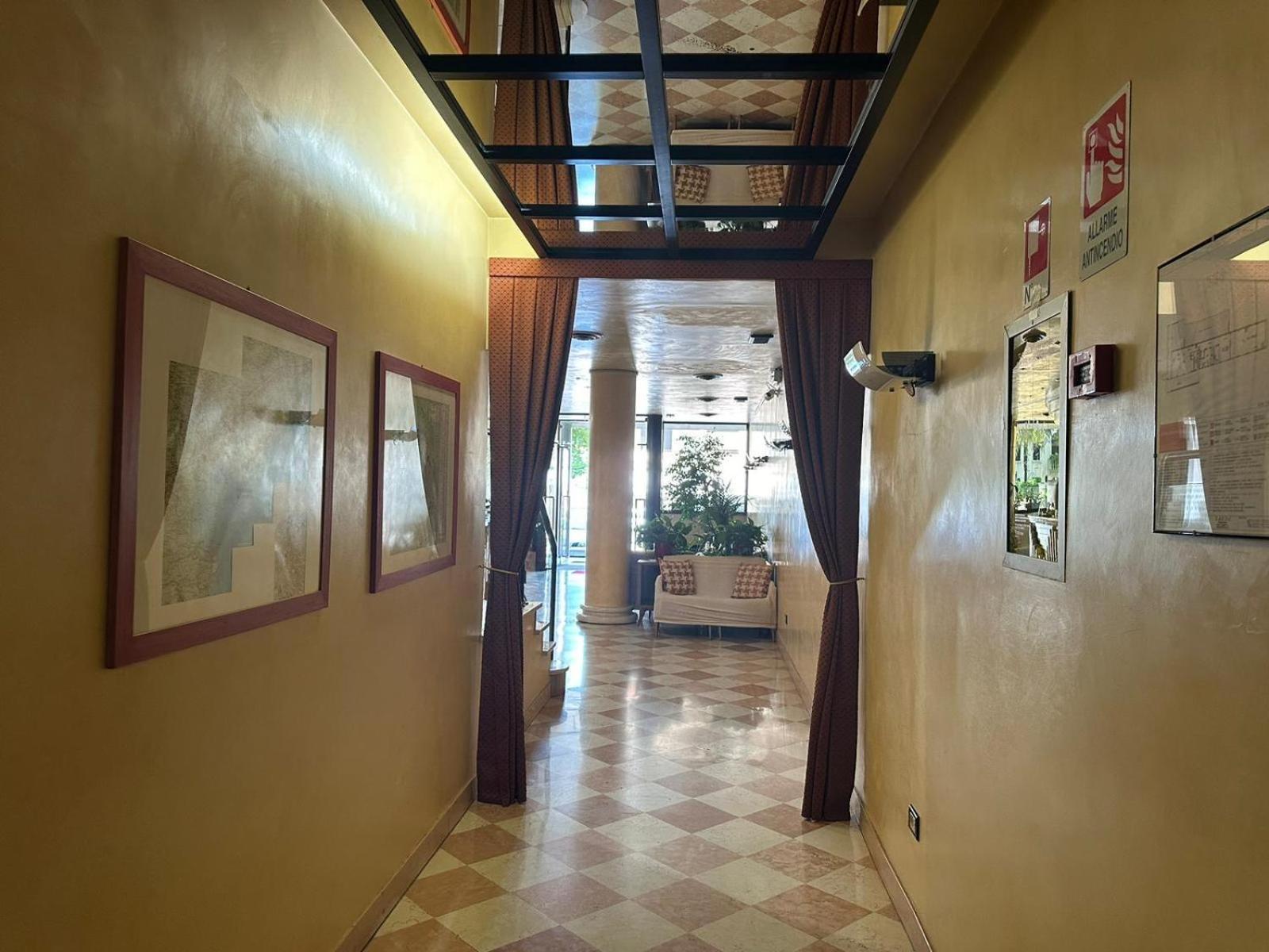 Hotel Raffaello Venice Spinea Exterior foto